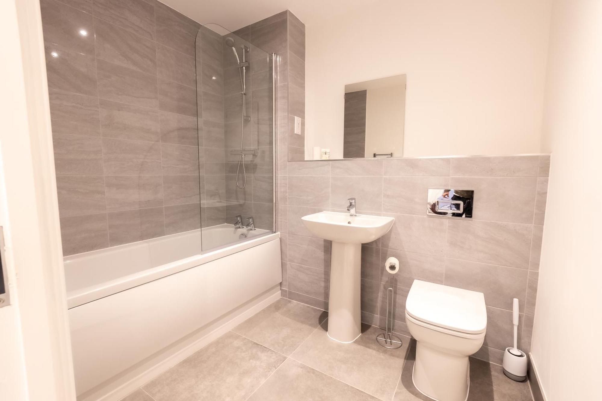 Pristine 1 And 2 Bedroom Apartments Near Business District By Belvilla Birmingham Kültér fotó