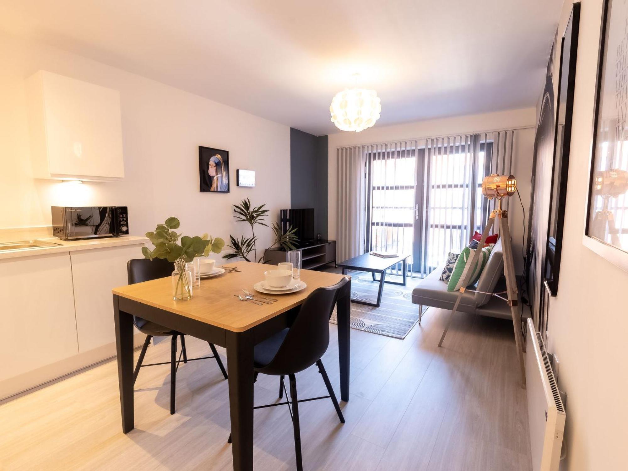 Pristine 1 And 2 Bedroom Apartments Near Business District By Belvilla Birmingham Kültér fotó