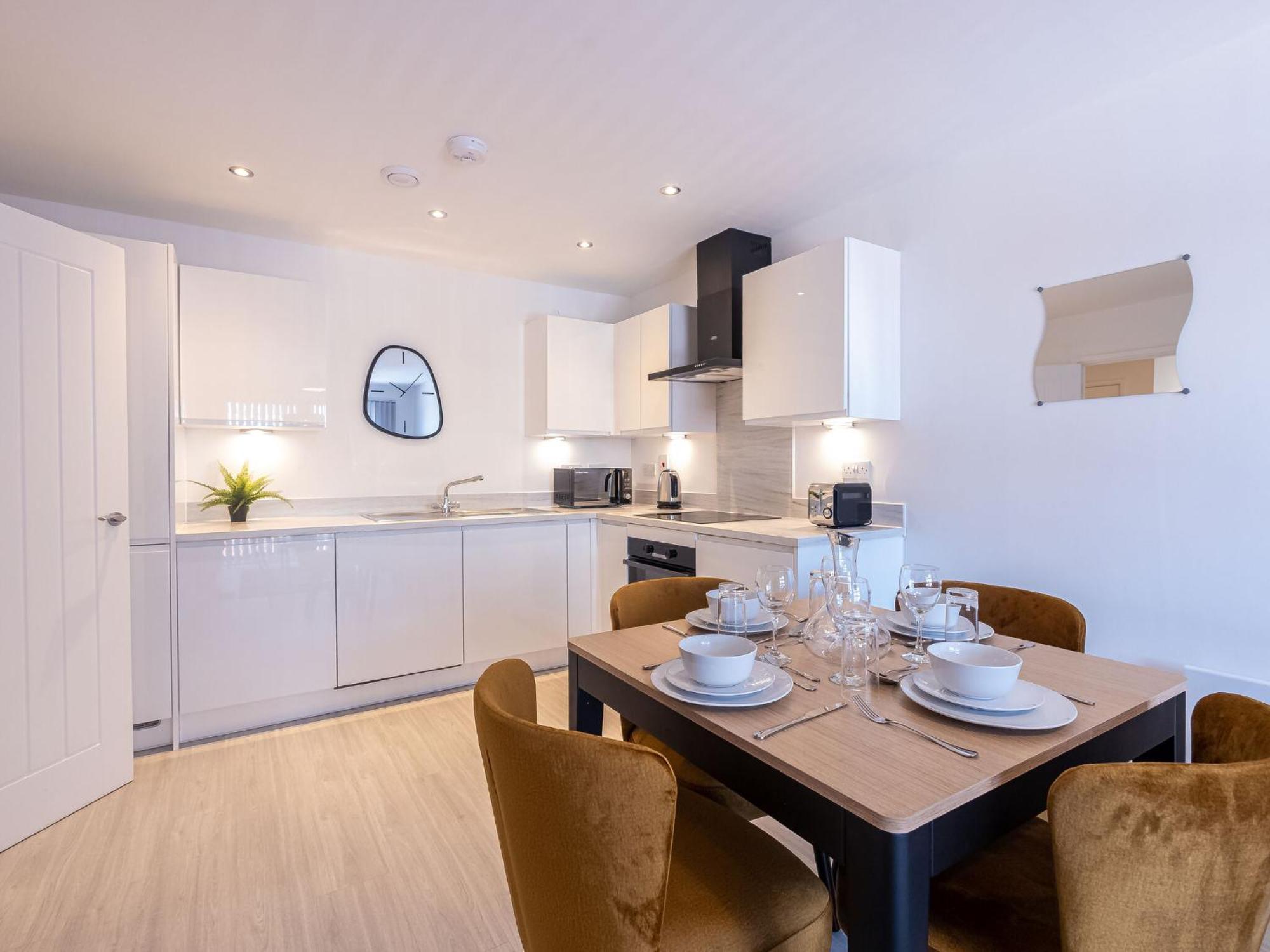 Pristine 1 And 2 Bedroom Apartments Near Business District By Belvilla Birmingham Kültér fotó