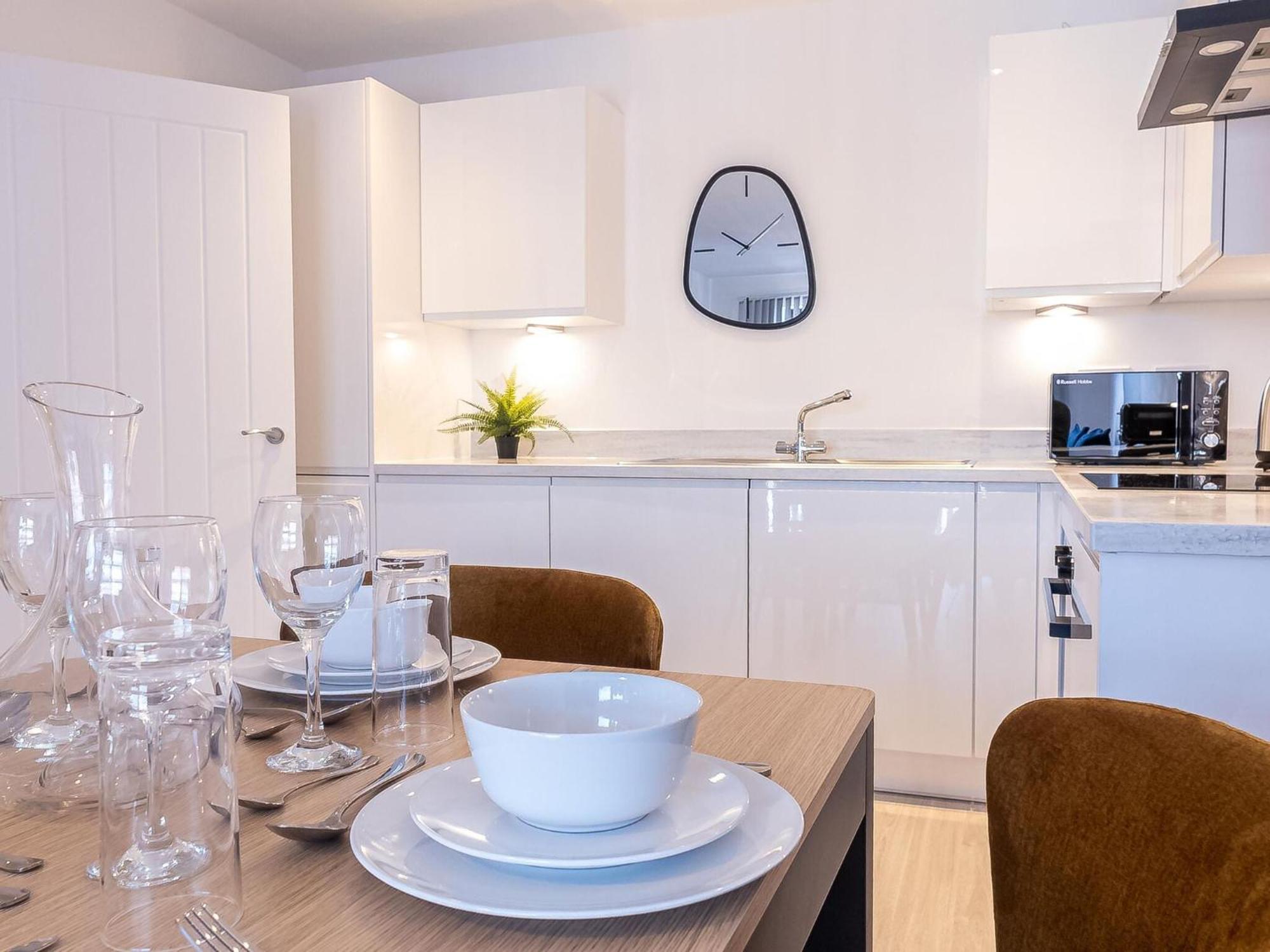 Pristine 1 And 2 Bedroom Apartments Near Business District By Belvilla Birmingham Kültér fotó